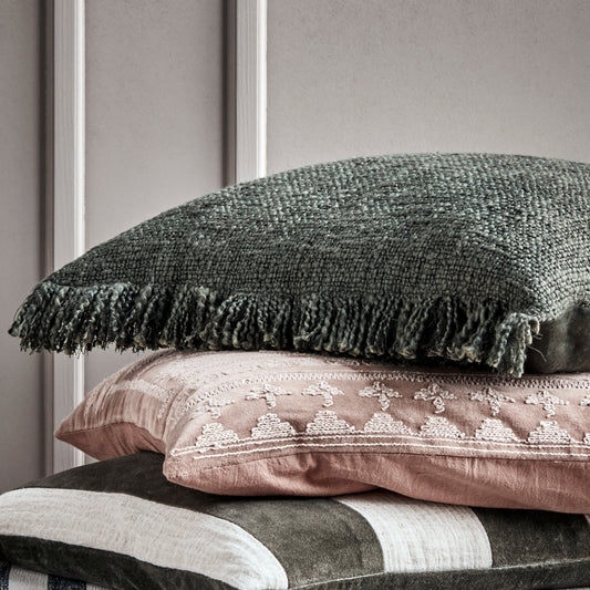 Pava Dark Grey Csuhion